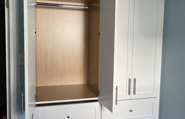 What Is the Difference Between a Wardrobe Build and a Closet Build for a Bedroom Remodel?