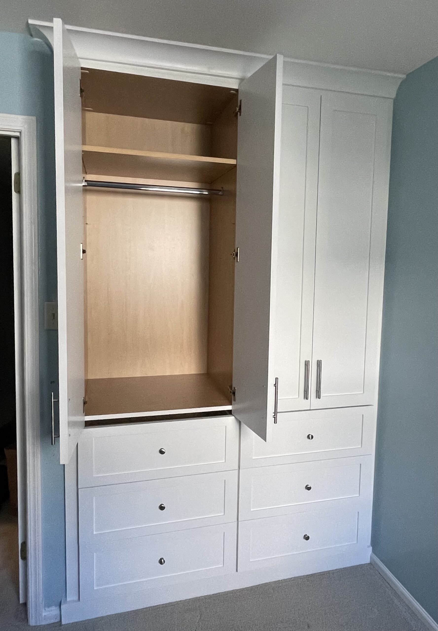 What Is the Difference Between a Wardrobe Build and a Closet Build for a Bedroom Remodel?