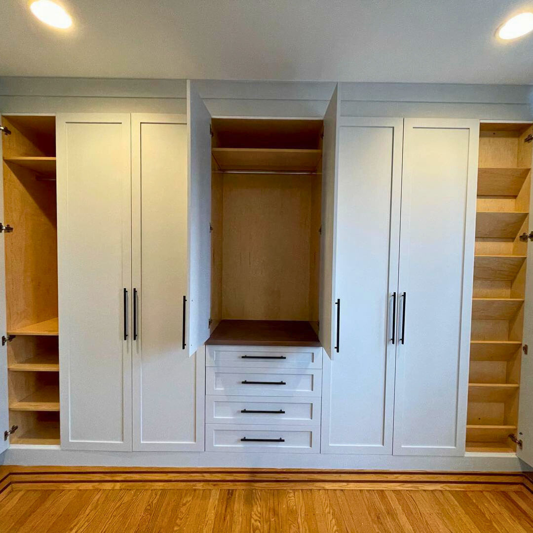 Closet and Wardrobe Essentials: Why the Soft-Close Feature Is No Longer Optional