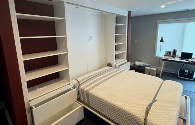 Can You Put a Murphy Bed in a Room That Also Needs to Function as a Home Office?